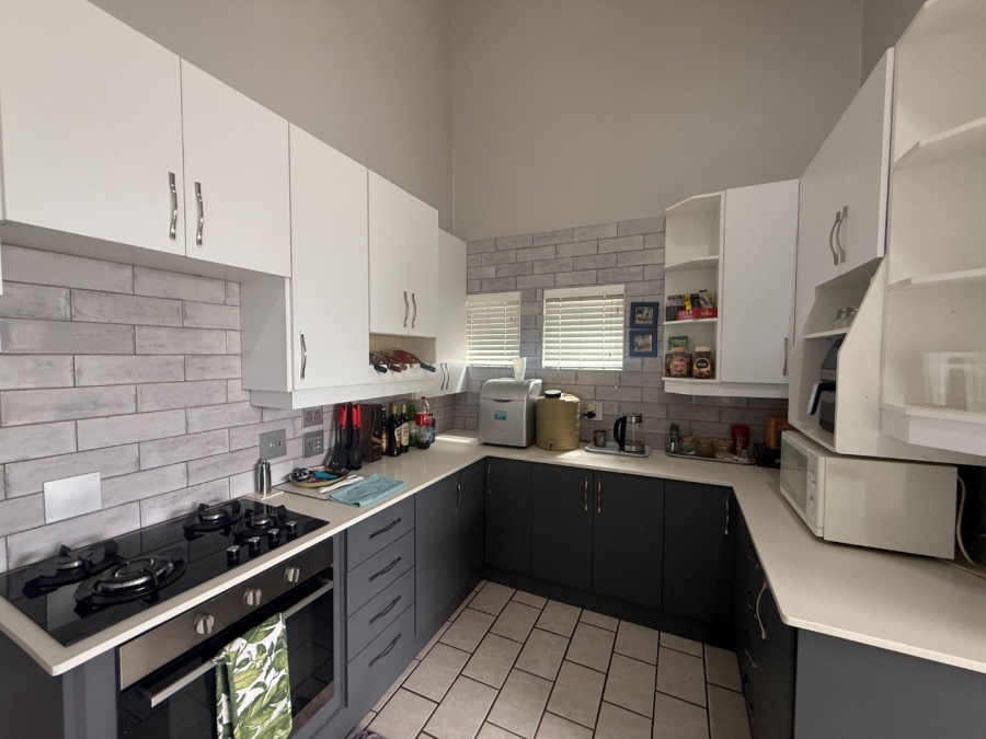 4 Bedroom Property for Sale in Schoemansville North West